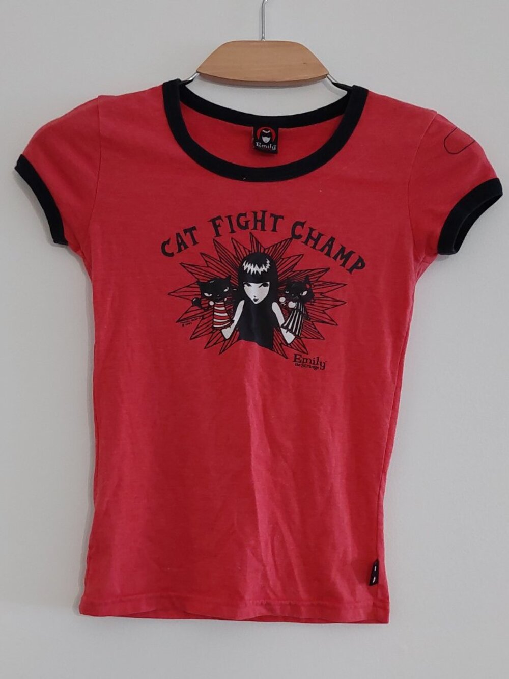 Vintage Y2K Emily the Strange Graphic Girly Ringer Tee sz XS Cat Fight Champ